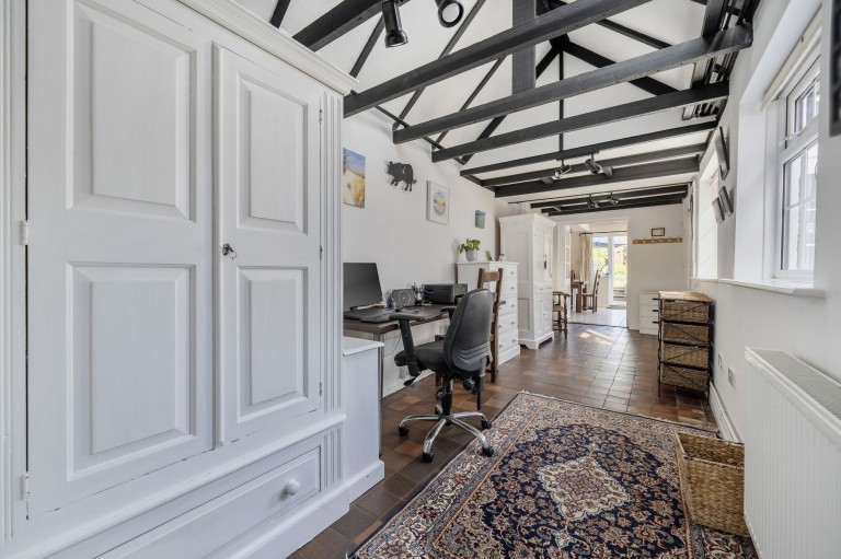 Images for 33 Slipper Road, Hermitage, PO10