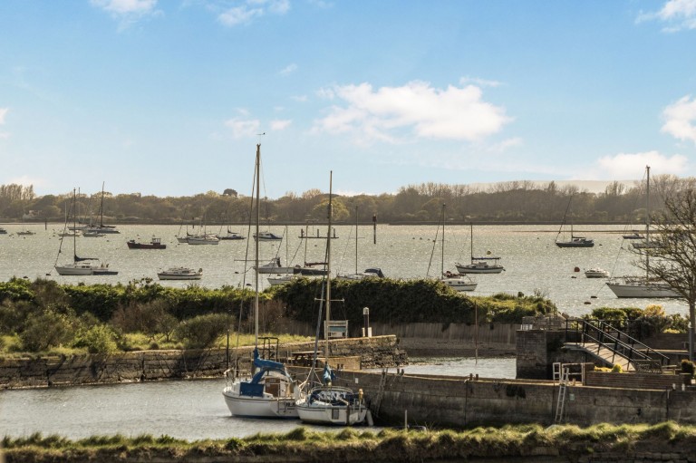 Images for 33 Slipper Road, Hermitage, PO10