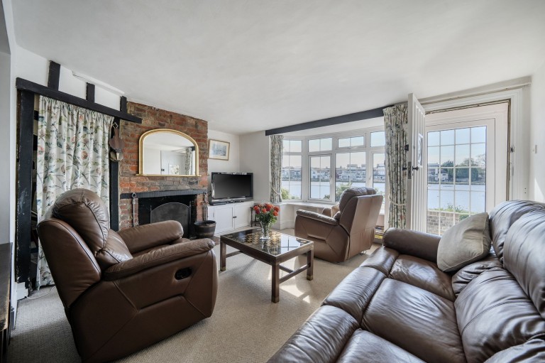 Images for 33 Slipper Road, Hermitage, PO10