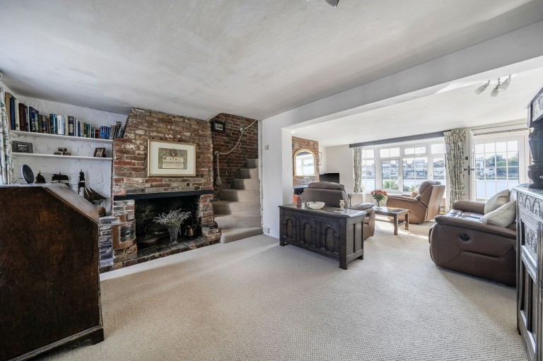 Images for 33 Slipper Road, Hermitage, PO10