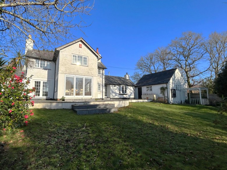 Click the photo for more details of Sandy Down, Boldre, Lymington, SO41