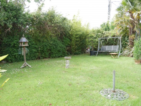 Click the photo for more details of High Street, High Littleton, Bristol, Somerset