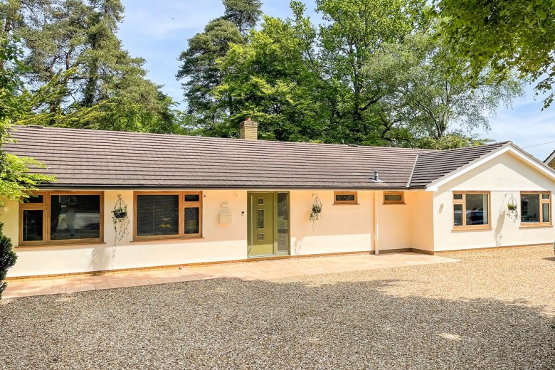 Click the photo for more details of St Ives Wood, Ringwood, BH24
