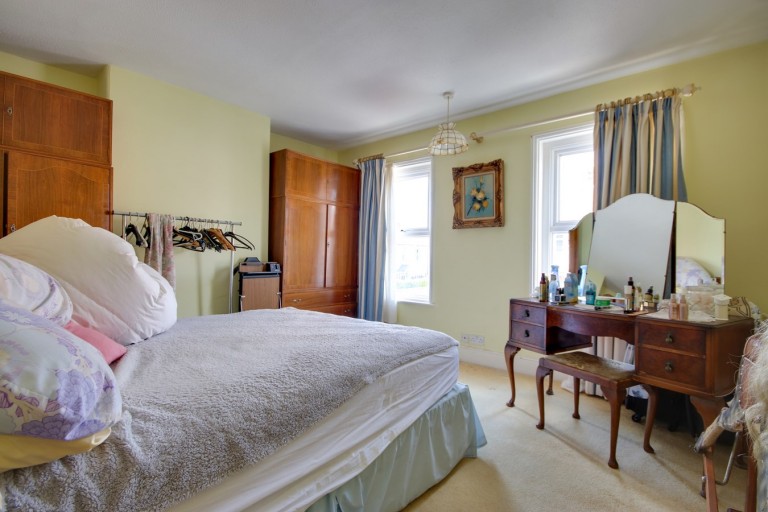 Images for Middle Road, Lymington, SO41