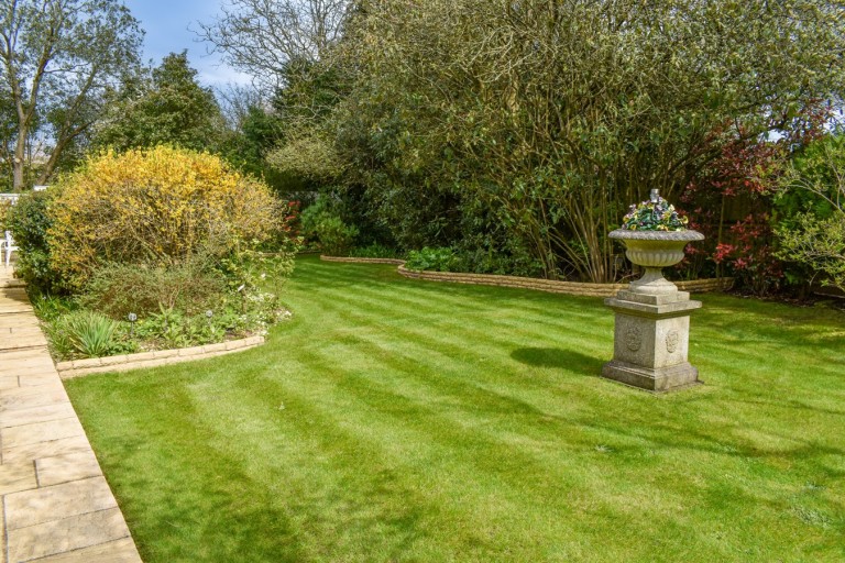 Images for Cottagers Lane, Hordle, Lymington, SO41
