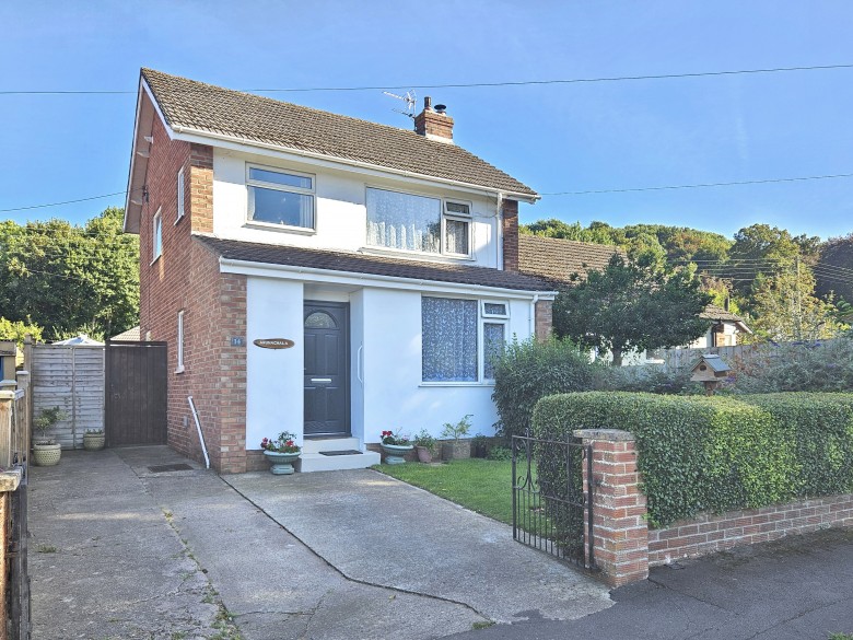 Click the photo for more details of Avalon Estate, Glastonbury, Somerset