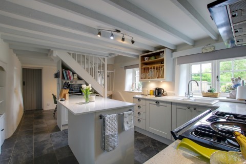 Click the photo for more details of Hyde, Fordingbridge, SP6