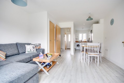 Click the photo for more details of Knight Gardens, Lymington, SO41