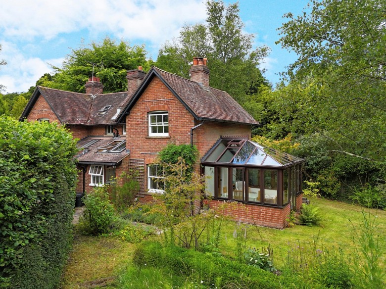 Click the photo for more details of Sway Road, Brockenhurst, SO42