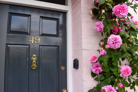 Click the photo for more details of Southampton Road, Lymington, SO41