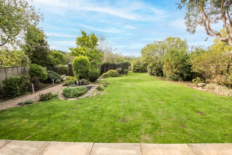 Click the photo for more details of Hastings Road, Battle, East Sussex