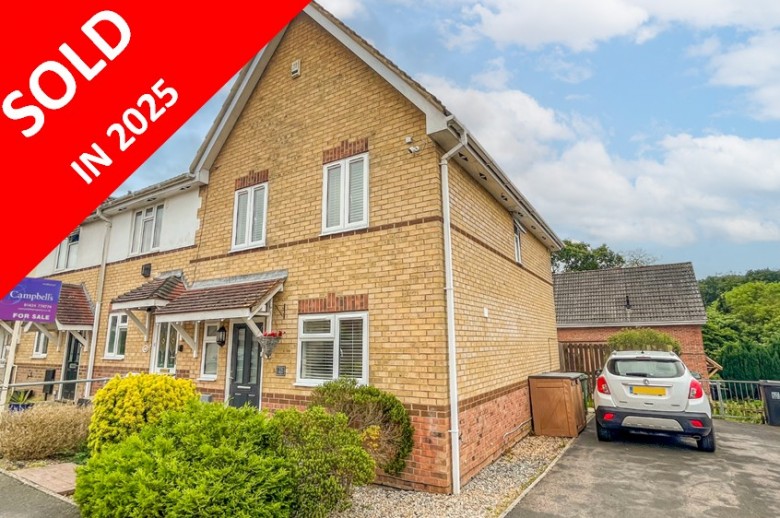 Click the photo for more details of Honeysuckle Close, St Leonards-on-Sea, East Sussex