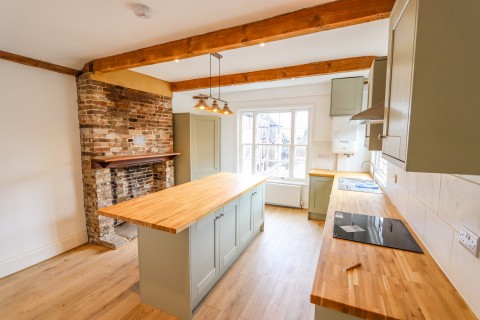 Click the photo for more details of High Street, Battle, East Sussex