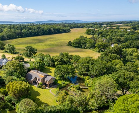 Click the photo for more details of Brook Hill, Norley Wood, Lymington, SO41