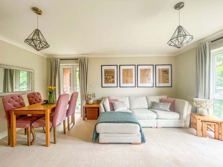 Click the photo for more details of Beachy Head View, St Leonards-on-Sea, East Sussex