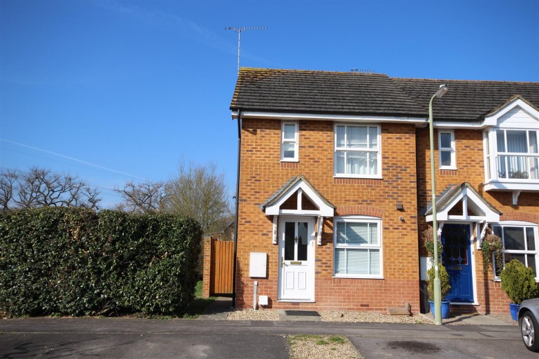 Click the photo for more details of Foudry Close, Didcot