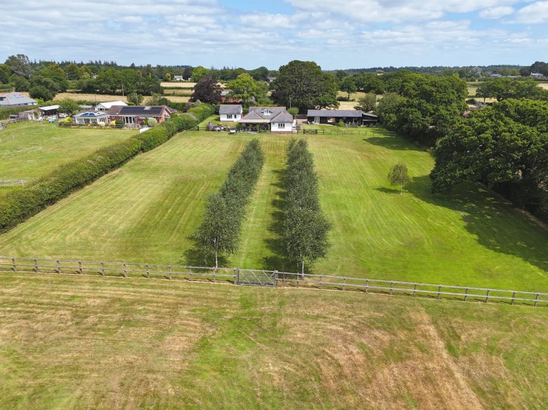 Click the photo for more details of Tiptoe Road, New Milton, BH25