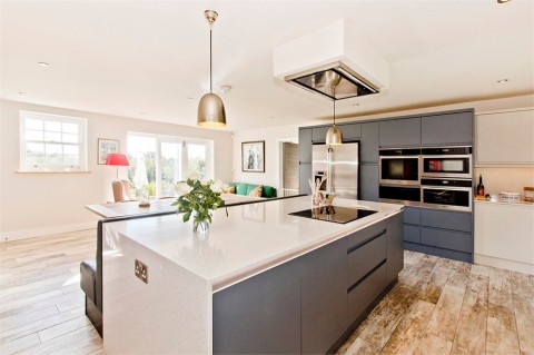 Click the photo for more details of Walderne Gardens, CROSS IN HAND