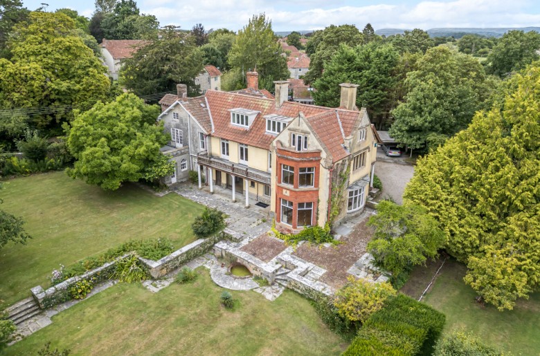 Click the photo for more details of Overleigh, Street, Somerset