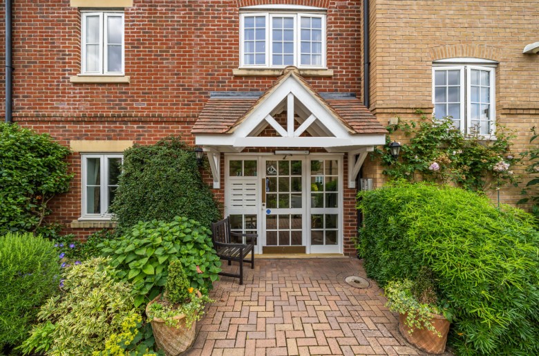 Click the photo for more details of Chantry Court, Westbury, Wiltshire