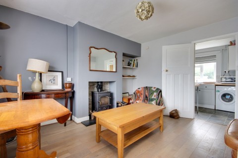 Click the photo for more details of East End, Lymington, SO41