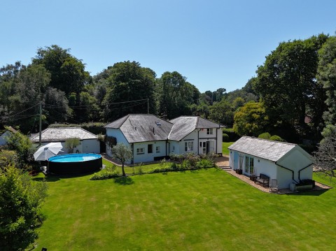 Click the photo for more details of Beechwood Lane, Burley, Ringwood, BH24