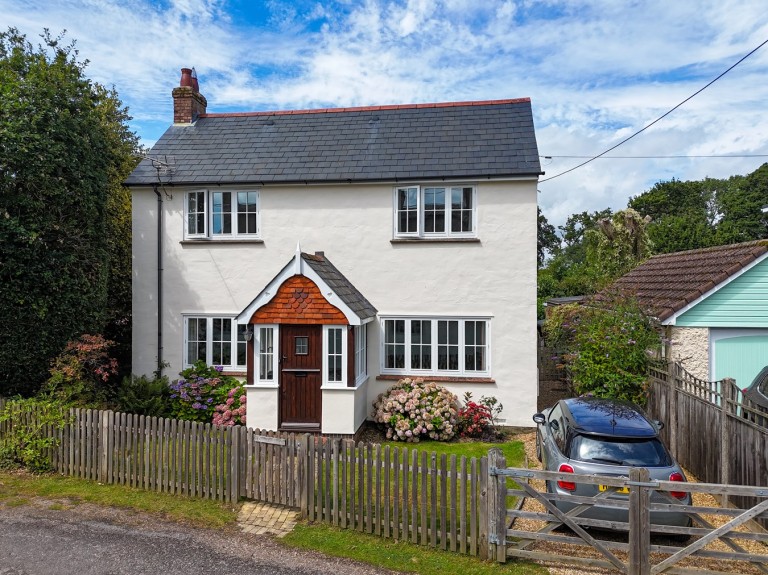 Images for May Lane, Pilley, Lymington, SO41