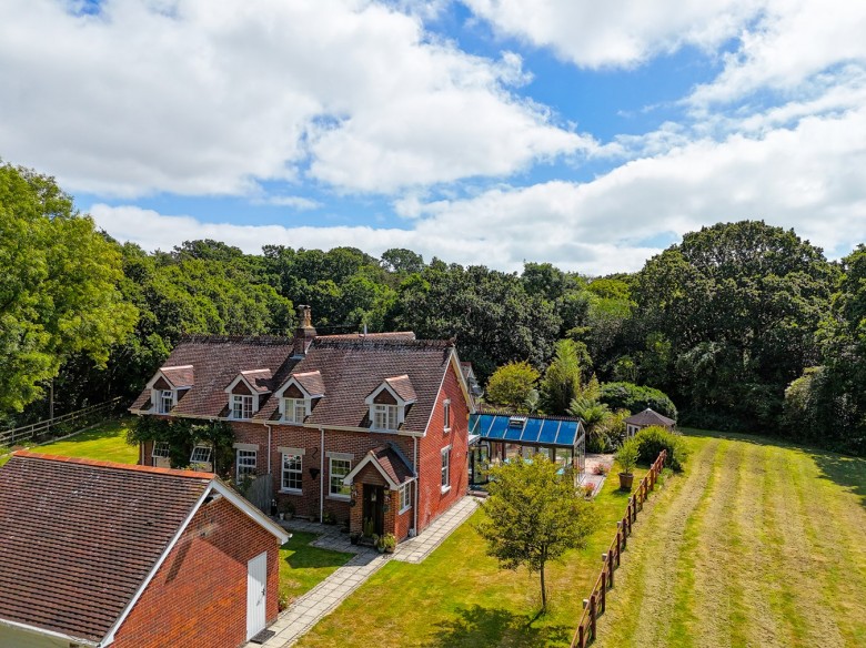 Click the photo for more details of Dark Lane, Hinton, BH23