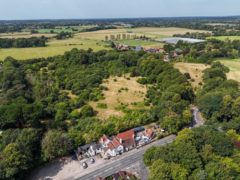 Click the photo for more details of Sway Road, Lymington, Lymington, so41