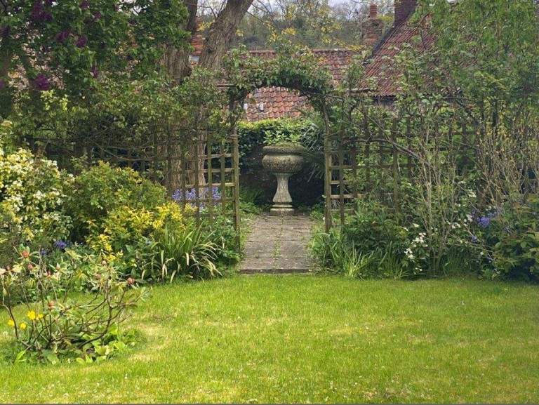 Images for Millers Gardens, Wells, Somerset