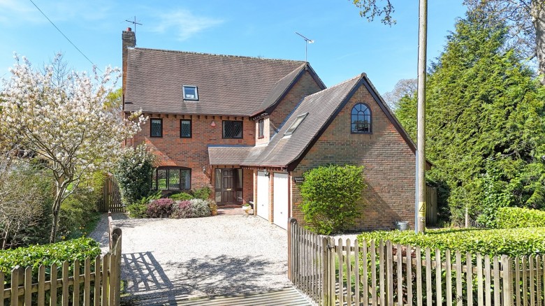 Click the photo for more details of Broadlands Road, Brockenhurst, SO42