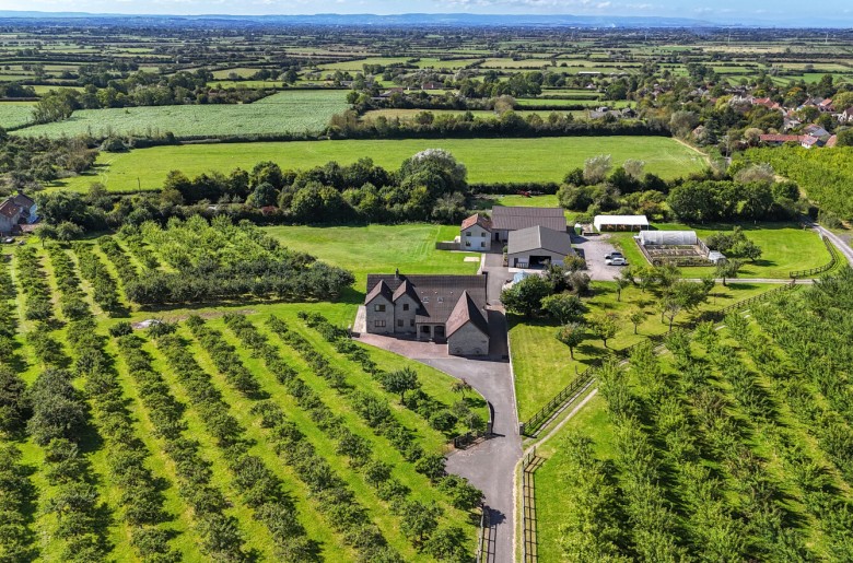 Click the photo for more details of Stone Allerton, Axbridge, Somerset