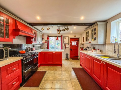 Click the photo for more details of The Street, Sedlescombe, East Sussex