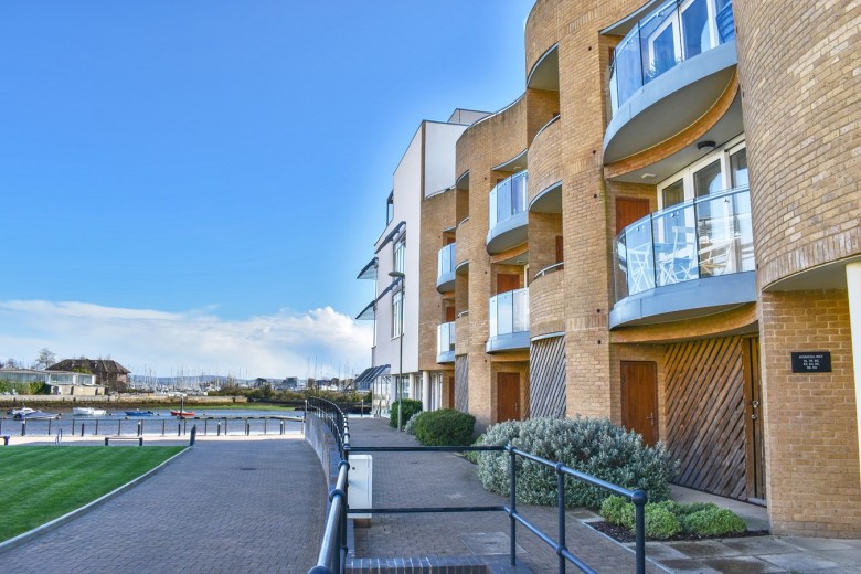 Click the photo for more details of Almansa Way, Lymington, SO41