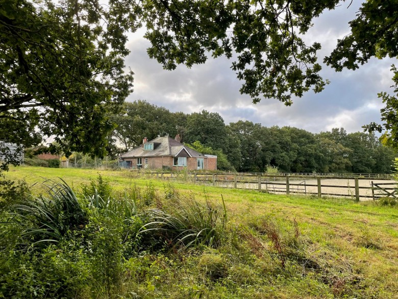 Click the photo for more details of Poppinghole Lane, Robertsbridge, East Sussex