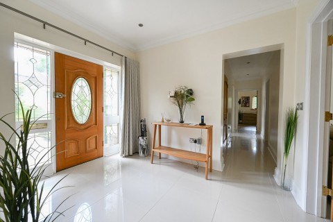 Click the photo for more details of Oakwood Close, Ashley Heath, Ringwood, BH24