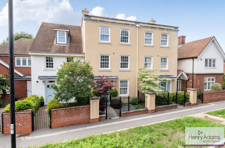 Images for College Street, Petersfield, GU31