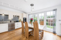 Images for College Street, Petersfield, GU31