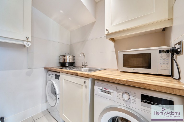 Images for College Street, Petersfield, GU31
