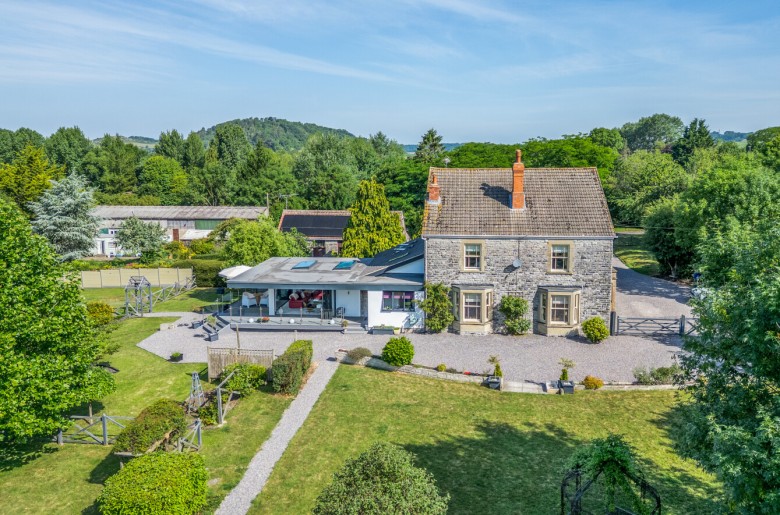 Click the photo for more details of Littleton, Somerton, Somerset