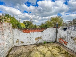 Images for Upper Lake, Battle, East Sussex