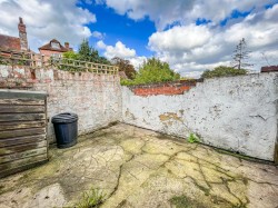 Images for Upper Lake, Battle, East Sussex