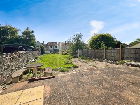 Click the photo for more details of Cranhill Road, Street, Somerset