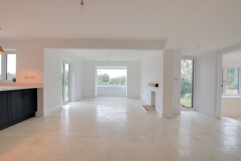 Click the photo for more details of High Street, Woodgreen, Fordingbridge, SP6