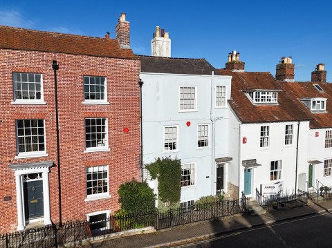 Click the photo for more details of Nelson Place, Lymington, SO41