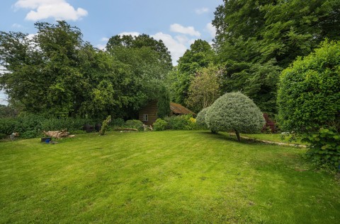 Click the photo for more details of Sutton Veny, Wiltshire