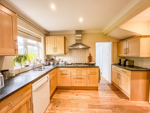 Click the photo for more details of Abbots Close, Battle, East Sussex