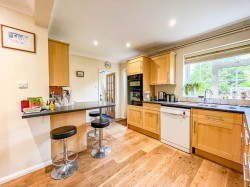 Images for Abbots Close, Battle, East Sussex