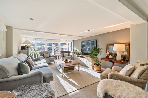 Click the photo for more details of Minstead, Lyndhurst, SO43