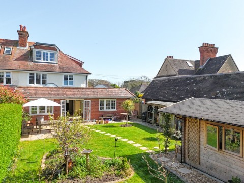 Click the photo for more details of George Road, Milford on Sea, Lymington, SO41